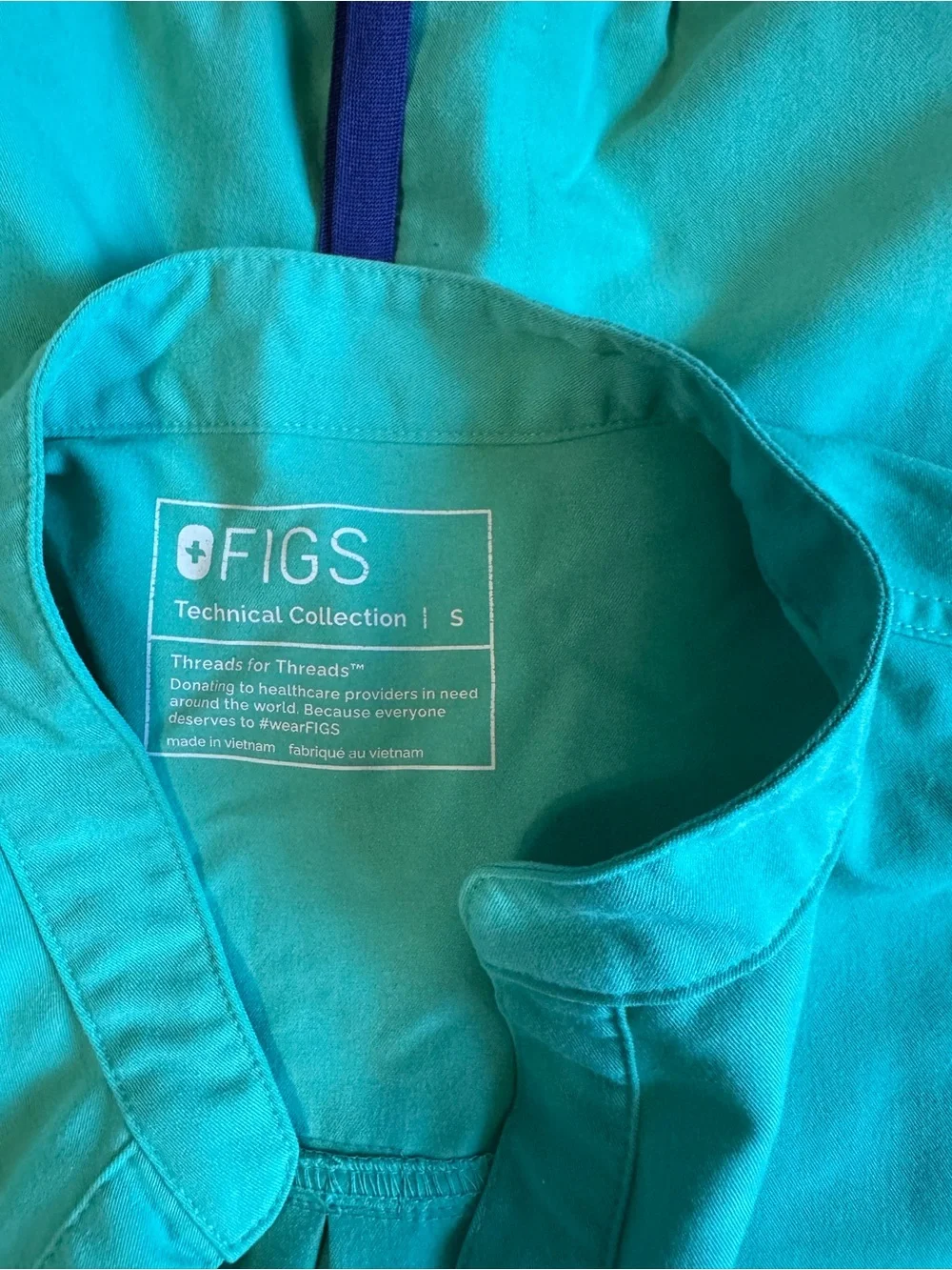 Figs surgical green Sleeveless Scrub Tunic & Pants Set